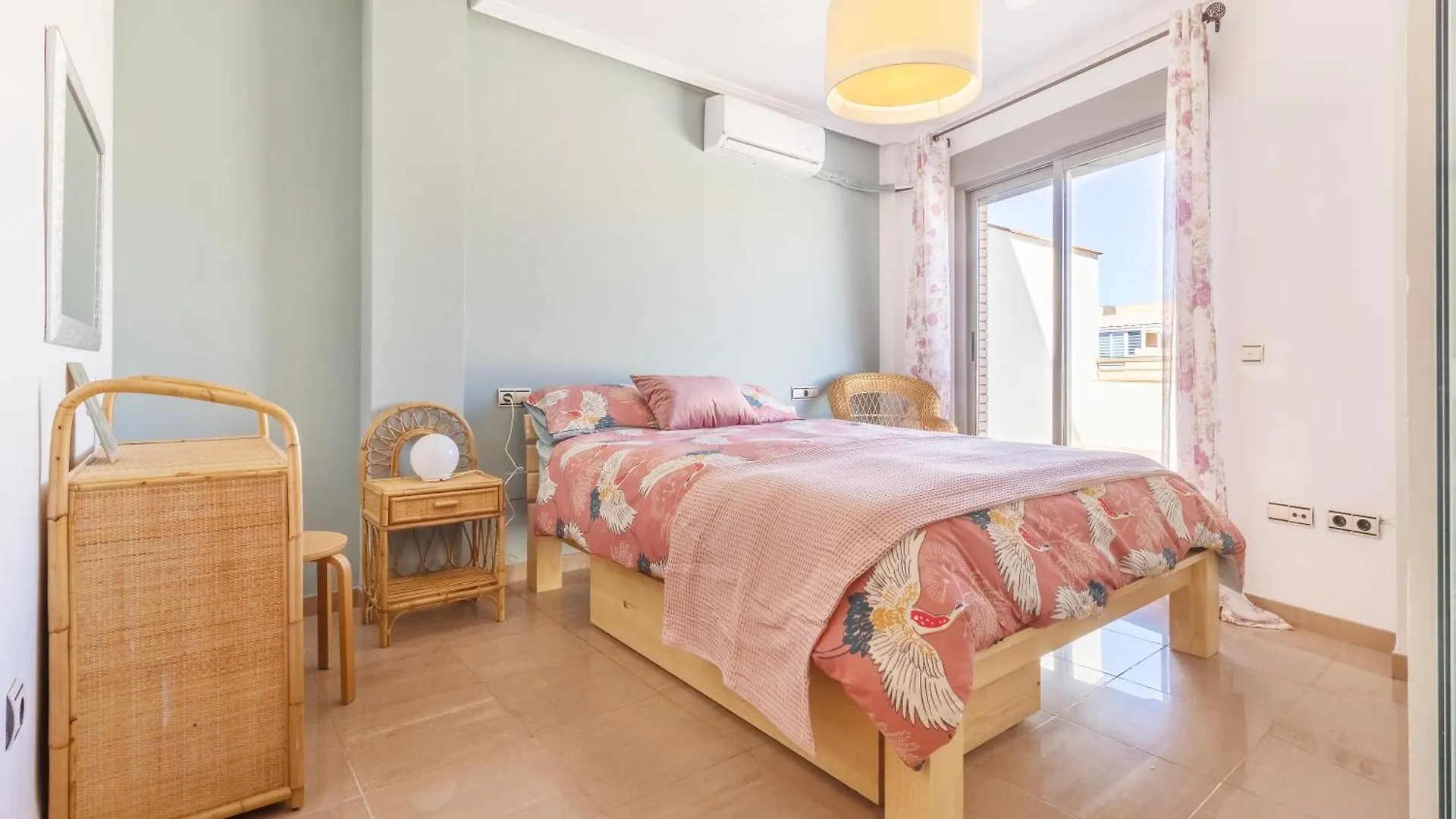 Penthouse In The Sun Apartment El Alquian
